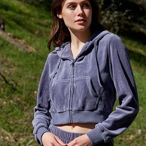 blue brandy melville/ john galt cropped zip up hoodie